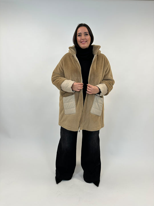 Teddy Jacke mit Nylondetails in Camel von White Label by Rofa_grosse Grössen_DE BOER plu Luzern